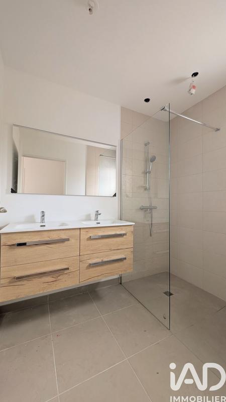 Maison - 106 m² - 5 pièces