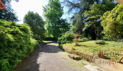 Maison - 167 m² - 6 pièces