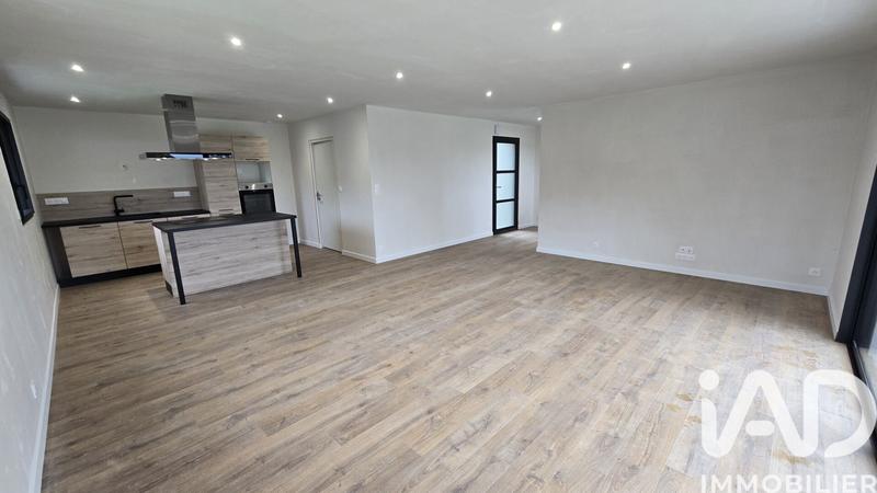 Maison - 97 m² - 5 pièces