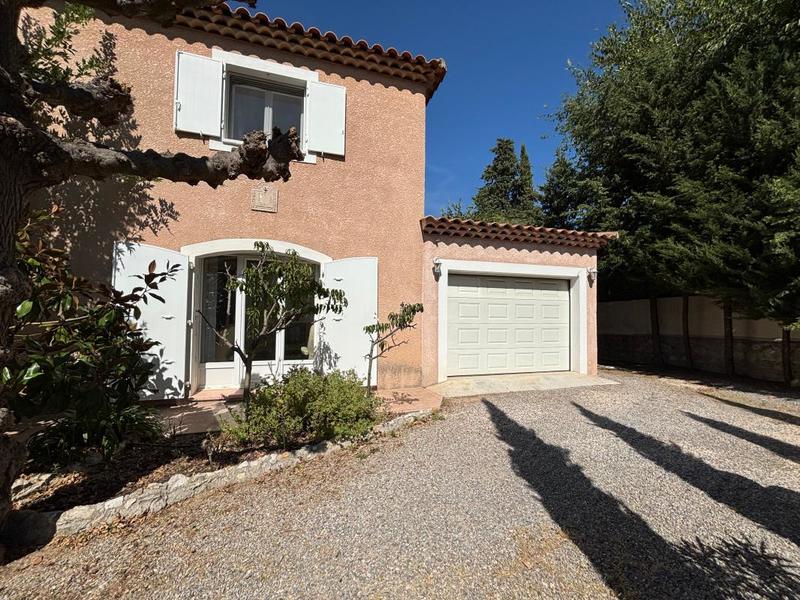 Villa - 123 m² - 4 pièces