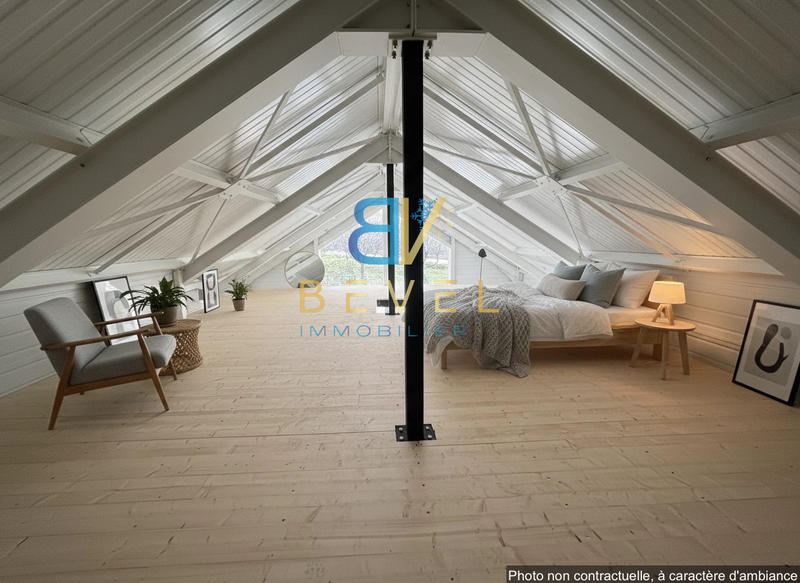 Maison - 160 m² - 6 pièces