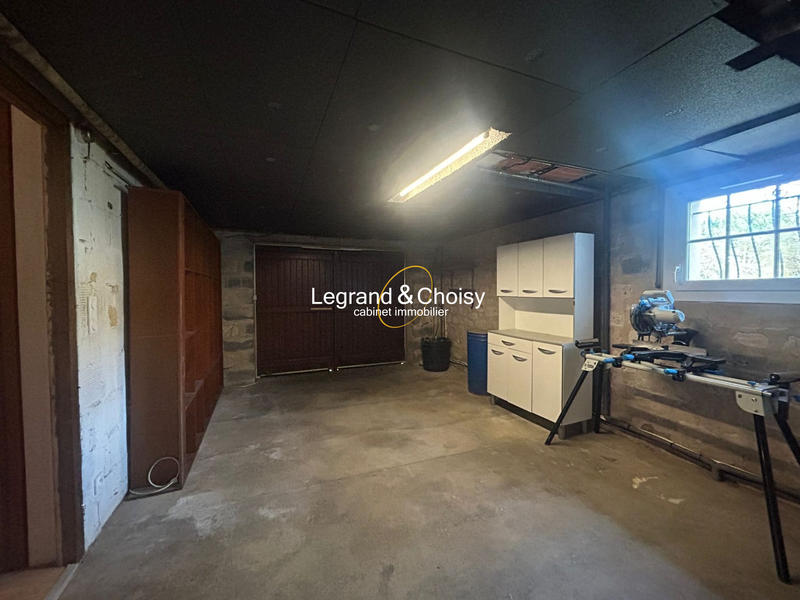 Maison - 200 m² - 8 pièces