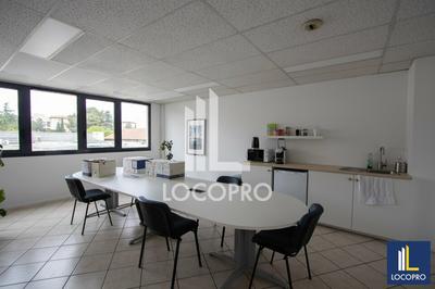 Bureau - 175 m²