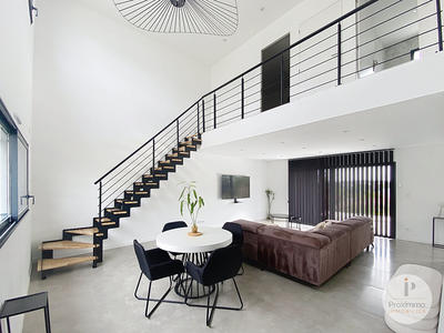 Maison - 128 m² - 5 pièces