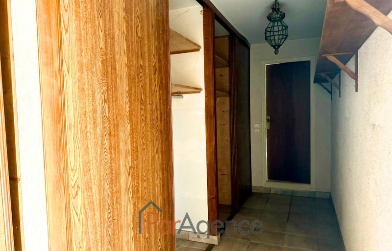 Maison - 205 m² - 7 pièces