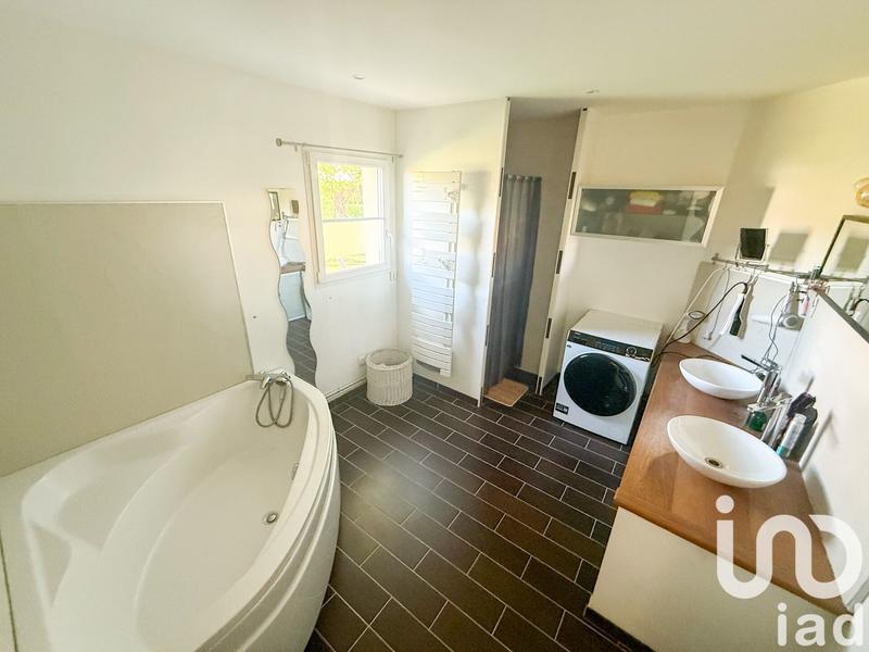 Maison - 174 m² - 6 pièces