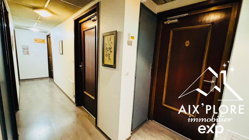 Fonds de commerce - 514 m²