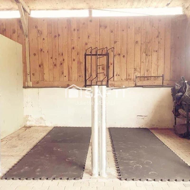 Maison - 296 m² - 11 pièces