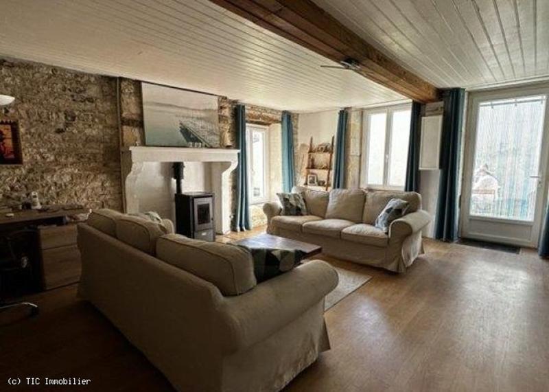 Maison - 137 m² - 4 pièces