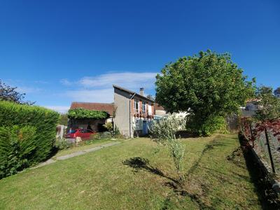 Maison de village - 85 m² - 4 pièces