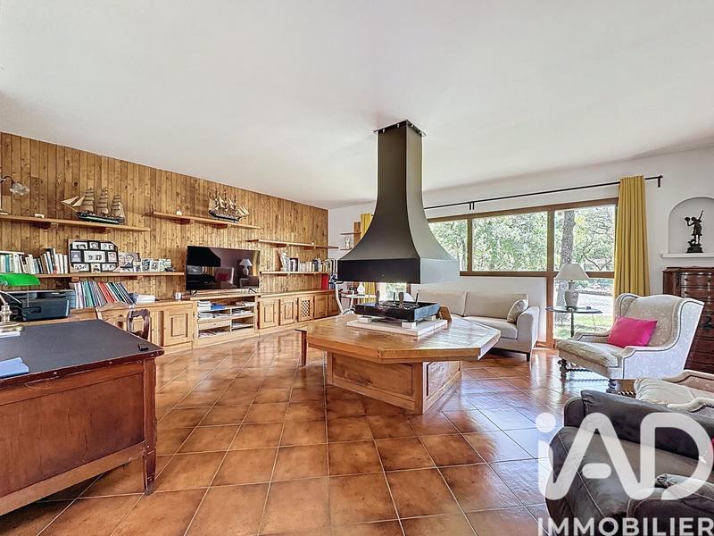 Maison de campagne - 250 m² - 6 pièces