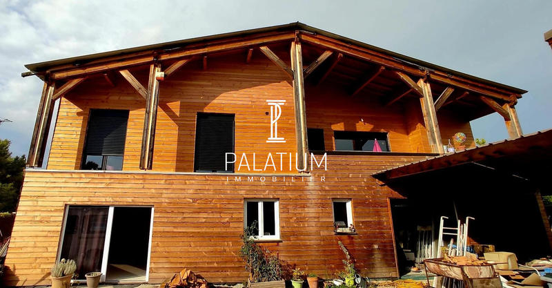 Châlet - 107 m² - 4 pièces