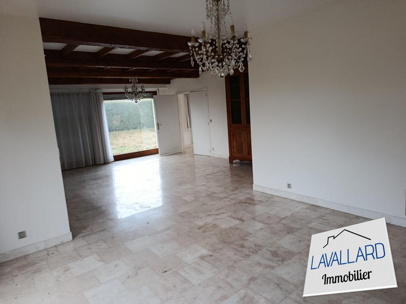 Villa - 220 m² - 5 pièces