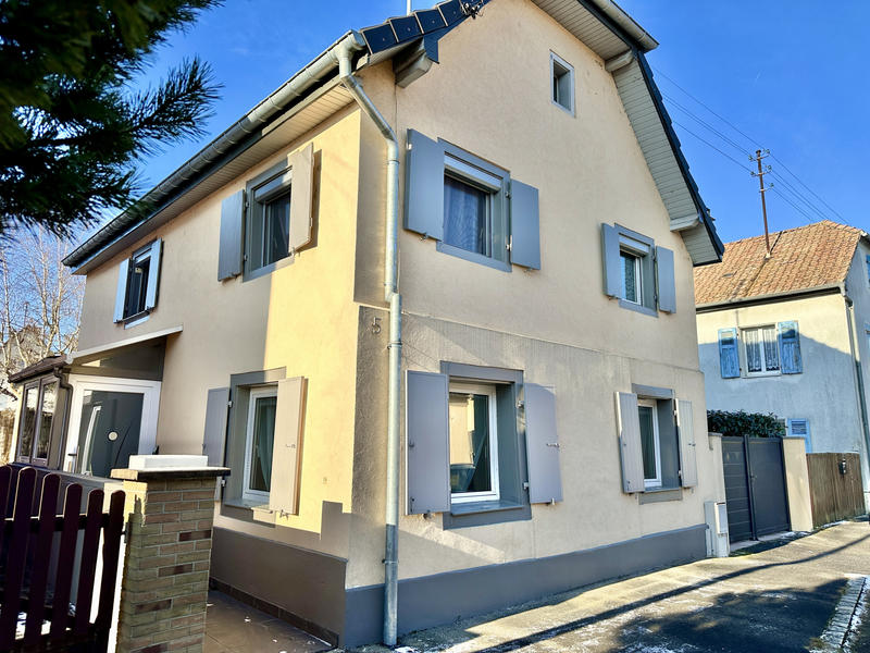 Maison - 135 m² - 5 pièces