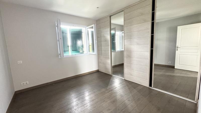 Maison contemporaine - 180 m² - 5 pièces