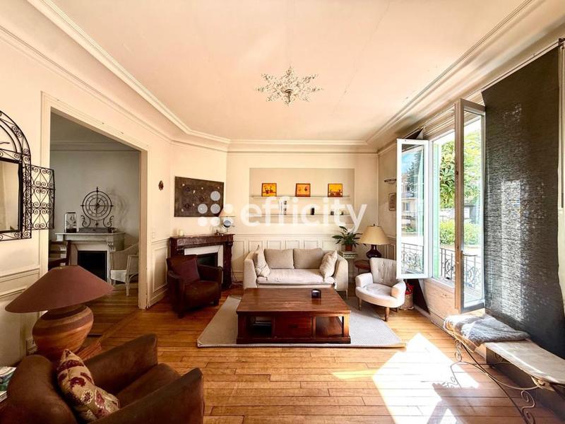 Maison - 130 m² - 7 pièces