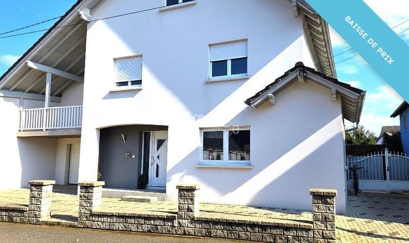 Maison - 225 m² - 8 pièces