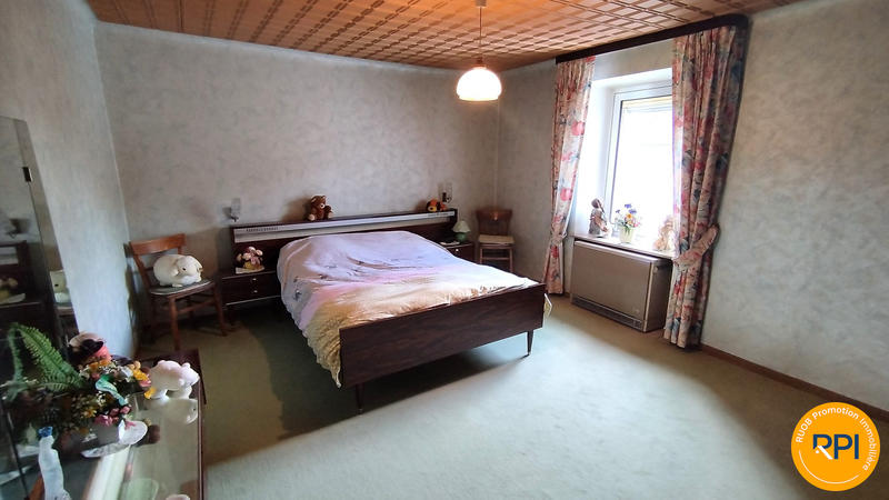 Maison - 193 m² - 7 pièces