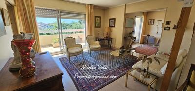 Appartement - 83 m² - 4 pièces