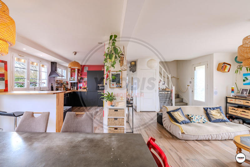 Maison - 126 m² - 6 pièces