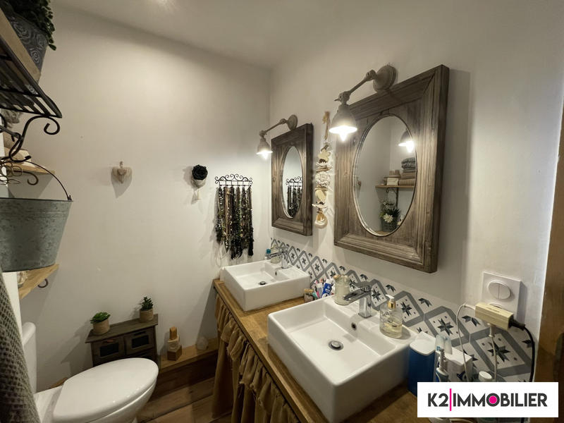 Maison traditionnelle - 117 m² - 5 pièces