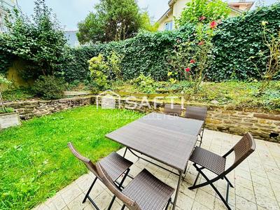 Maison - 167 m² - 8 pièces