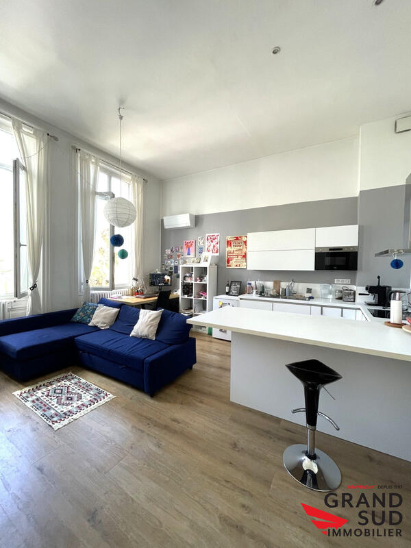 Appartement - 64 m² - 2 pièces