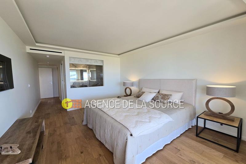 Appartement - 104 m² - 4 pièces