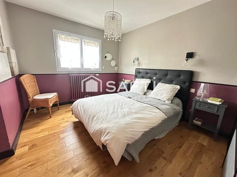 Maison - 226 m² - 11 pièces