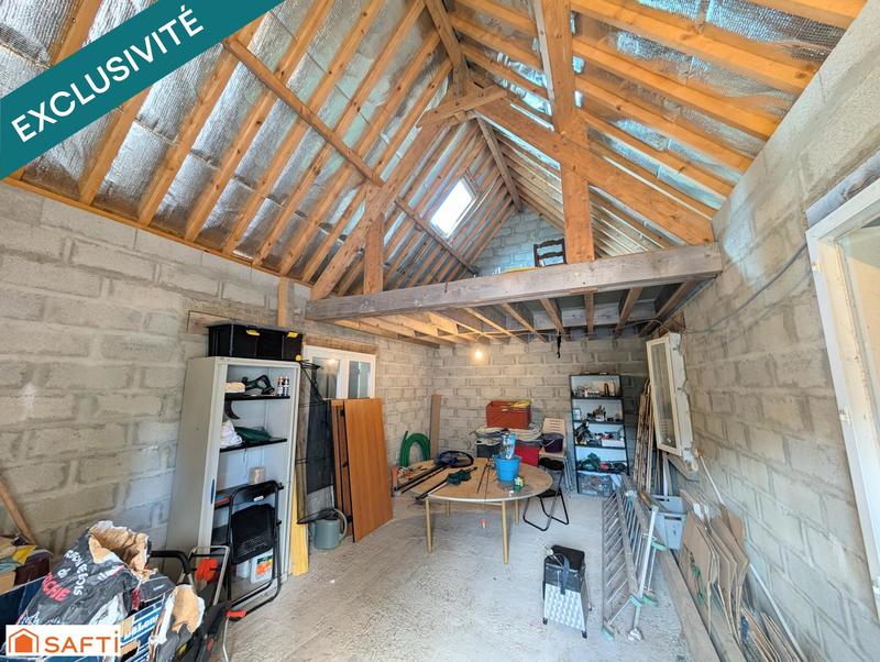 Maison - 243 m² - 9 pièces