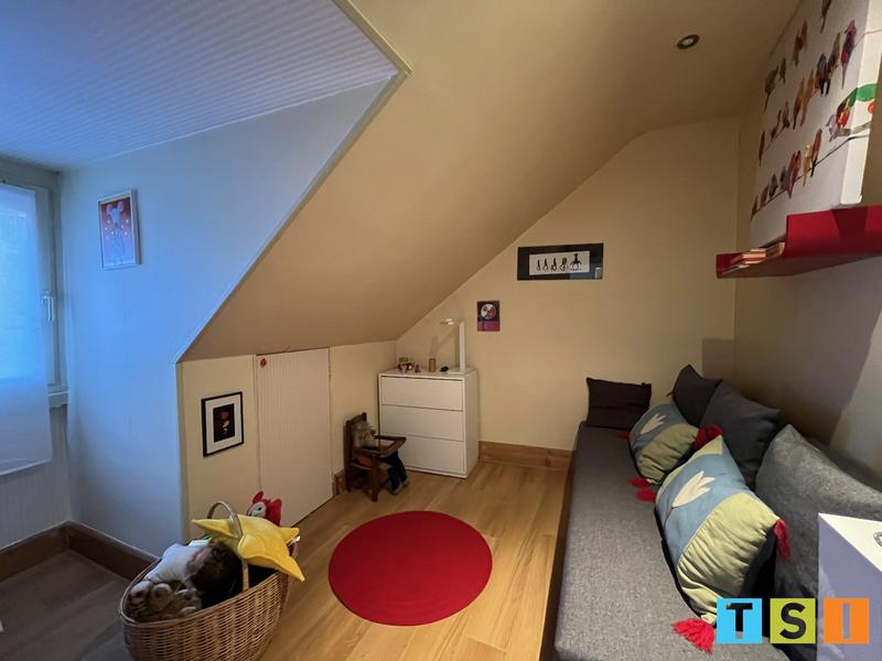 Maison - 91 m² - 4 pièces