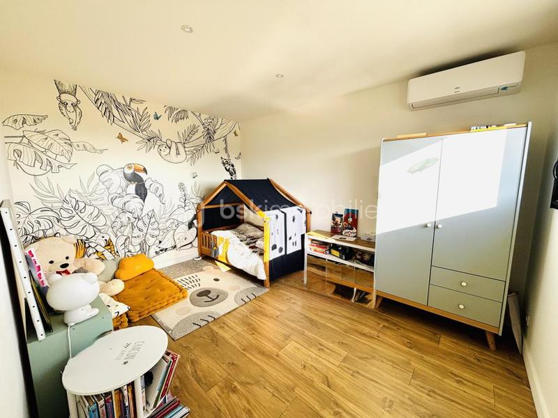 Maison - 131 m² - 4 pièces