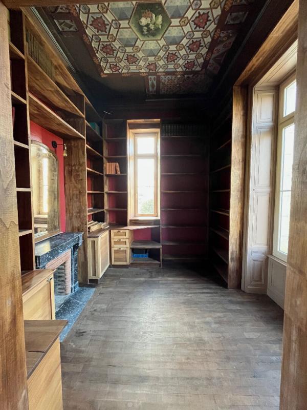 Demeure - 852 m² - 15 pièces