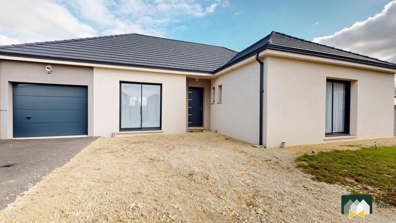 Maison - 114 m² - 6 pièces