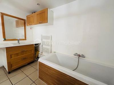 Maison en pierre - 120 m² - 4 pièces