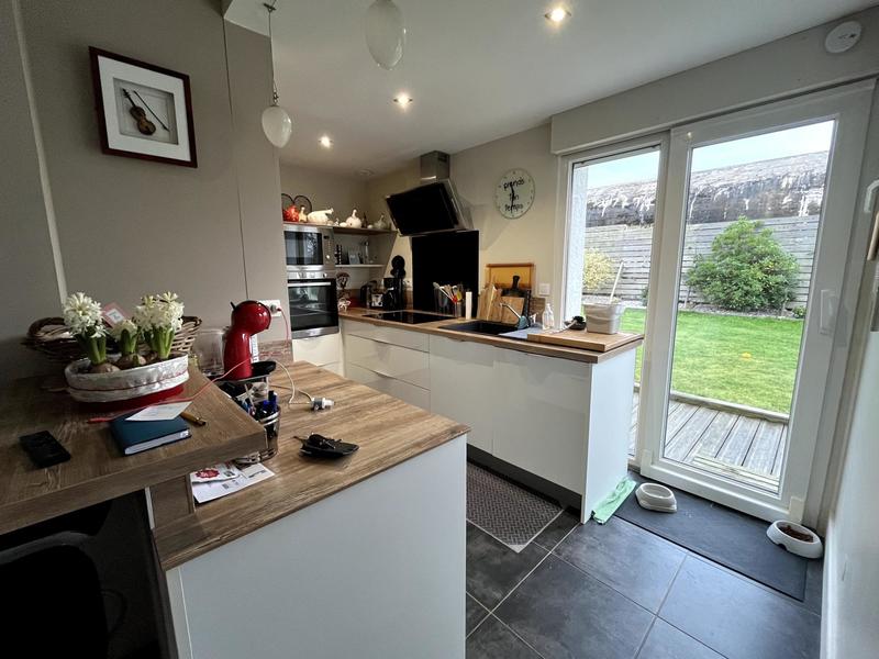 Maison - 100 m² - 5 pièces