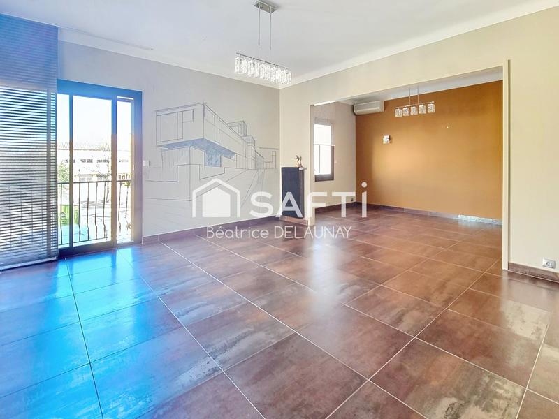 Maison - 331 m² - 8 pièces