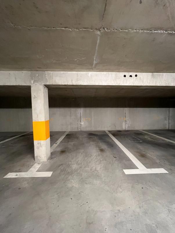 Parking / Garage - 6 m²