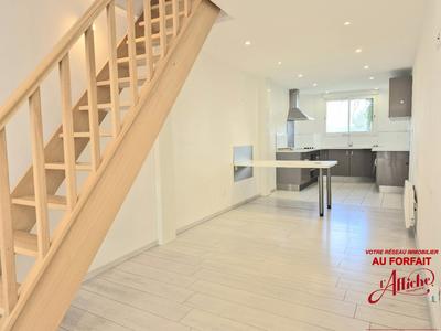 Maison - 89 m² - 3 pièces