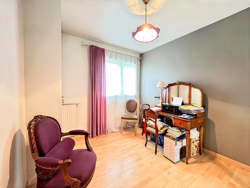 Appartement - 79 m² - 4 pièces