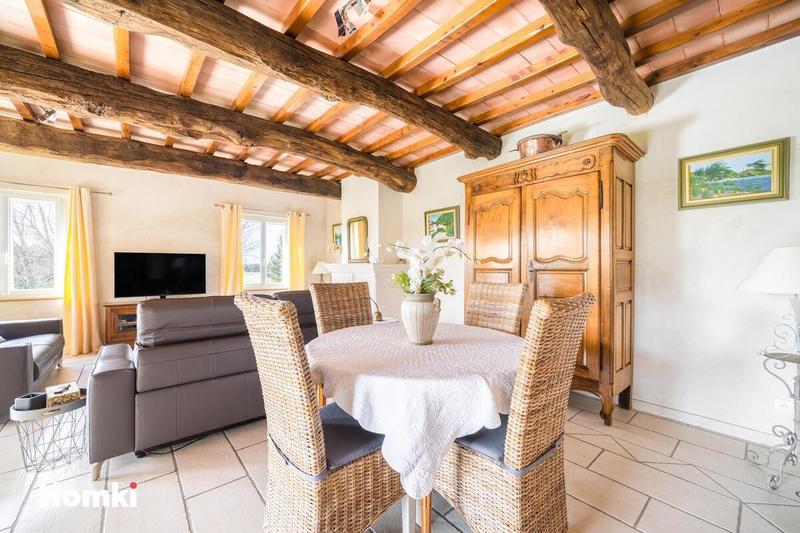 Maison - 142 m² - 7 pièces