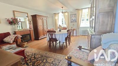 Maison de ville - 147 m² - 6 pièces