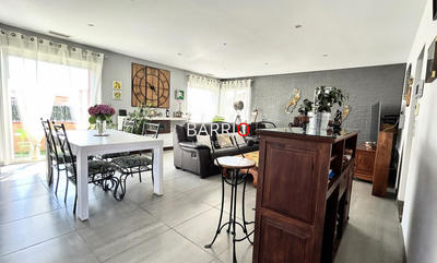 Villa - 122 m² - 4 pièces