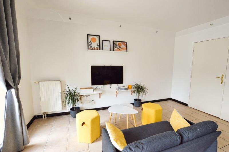 Appartement - 79 m² - 1 pièce