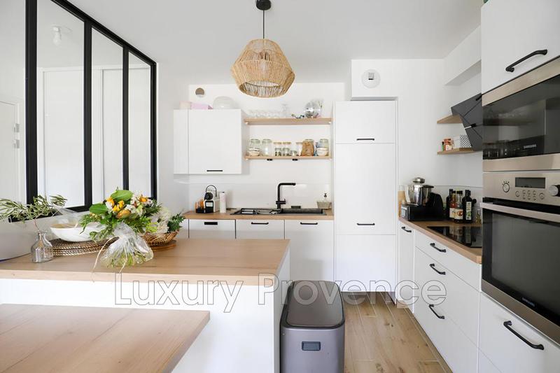 Appartement - 76 m² - 3 pièces