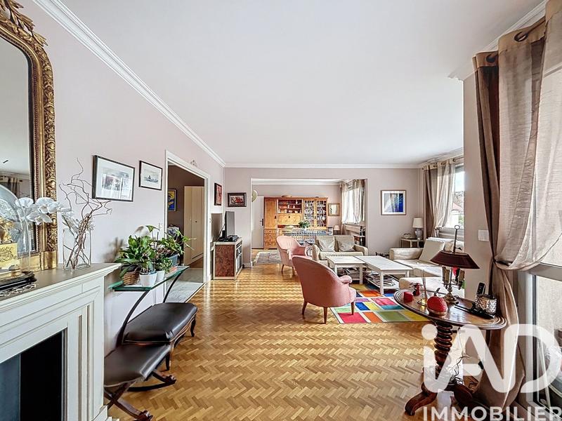 Appartement - 111 m² - 5 pièces