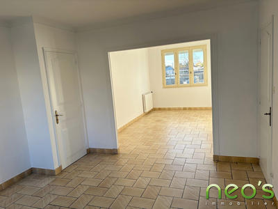 Maison - 88 m² - 5 pièces