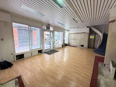 Local commercial - 105 m²