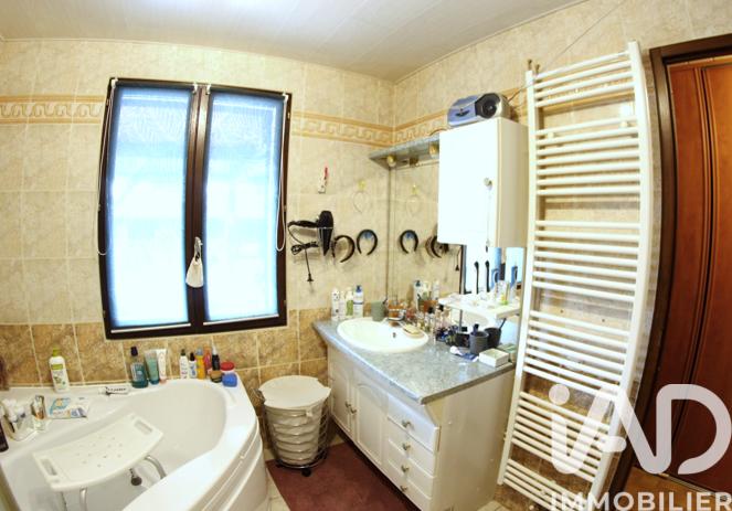 Maison - 129 m² - 5 pièces