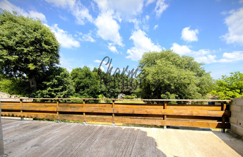 Mas - 180 m² - 6 pièces